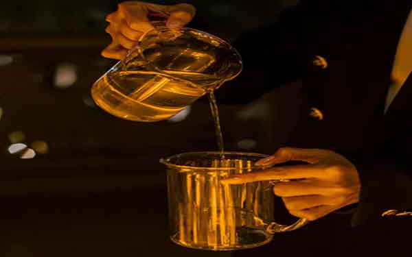 Luxury live candle bar for weddings in Dubai