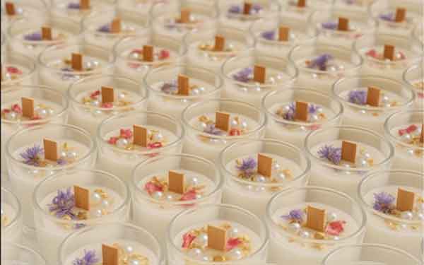 Live candle bar experience for weddings and corporate events in Dubai