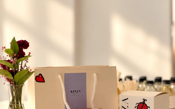 Small Teen Birthday Party Ideas in Dubai 37 Intimate small teen birthday party group making scented soy candles in Dubai